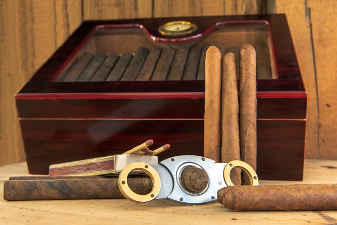 what-to-use-to-store-your-cigars-and-keep-them-fresh